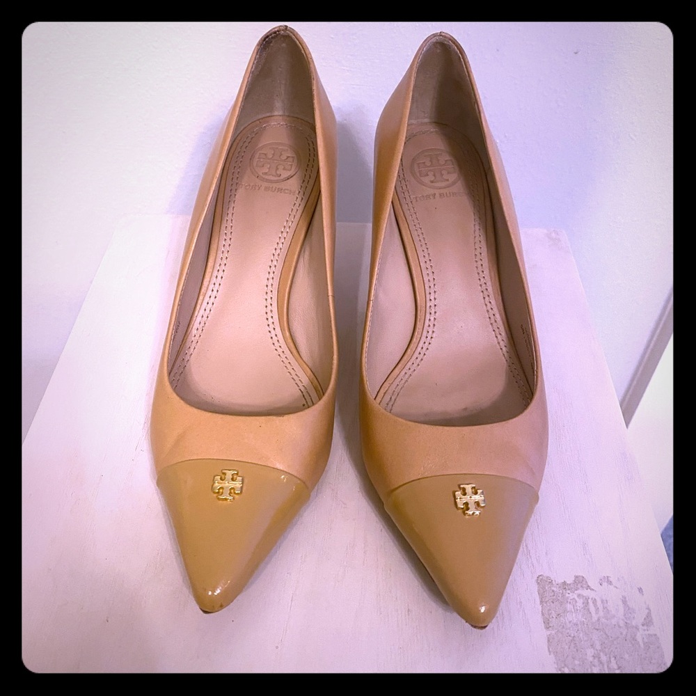 Tory Burch Neutral Pumps